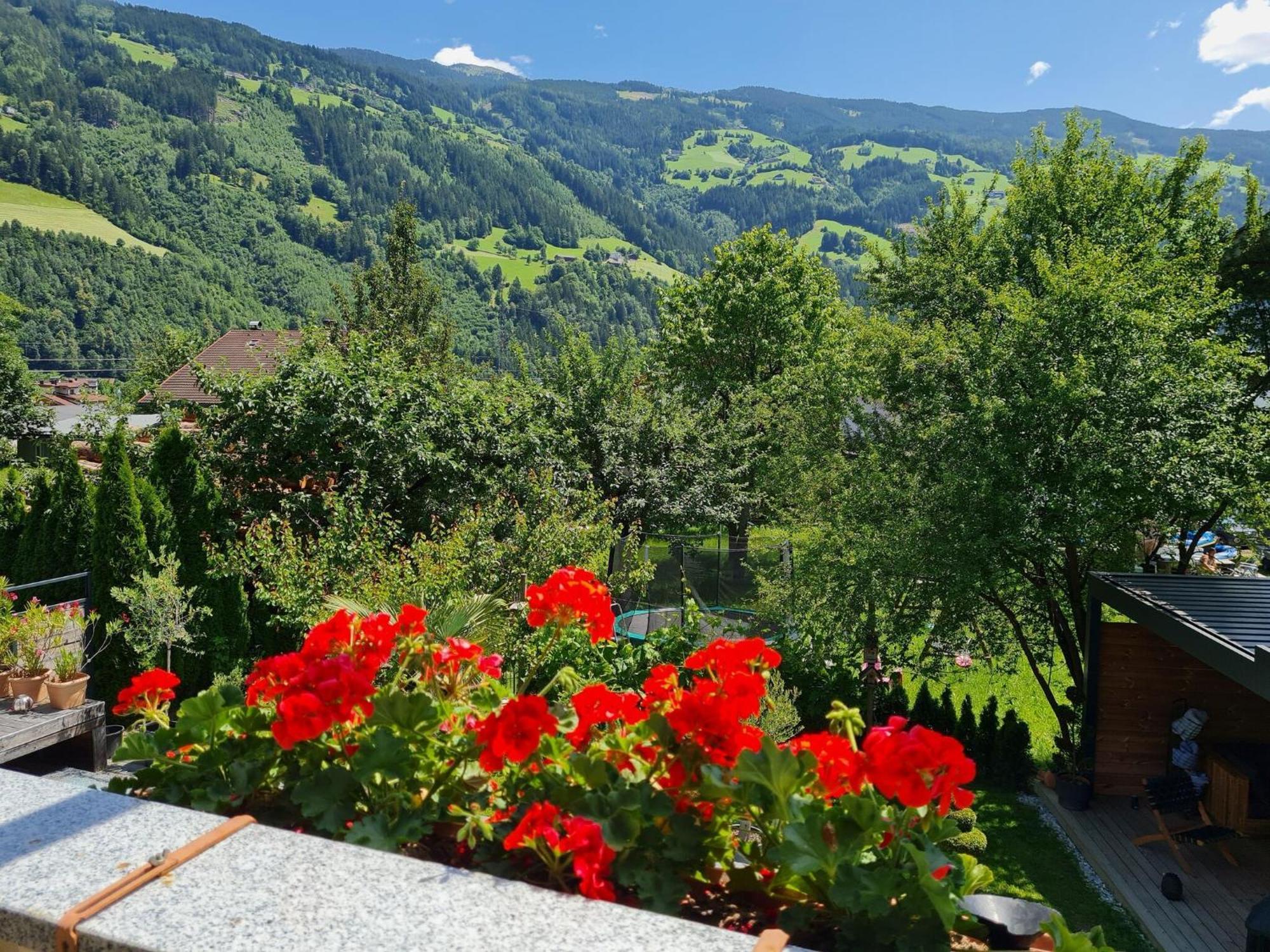Holiday Flat, Aschau Aschau Im Zillertal Esterno foto